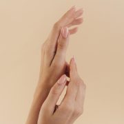 Mani da sogno: trattamenti unici per un tocco indimenticabile
